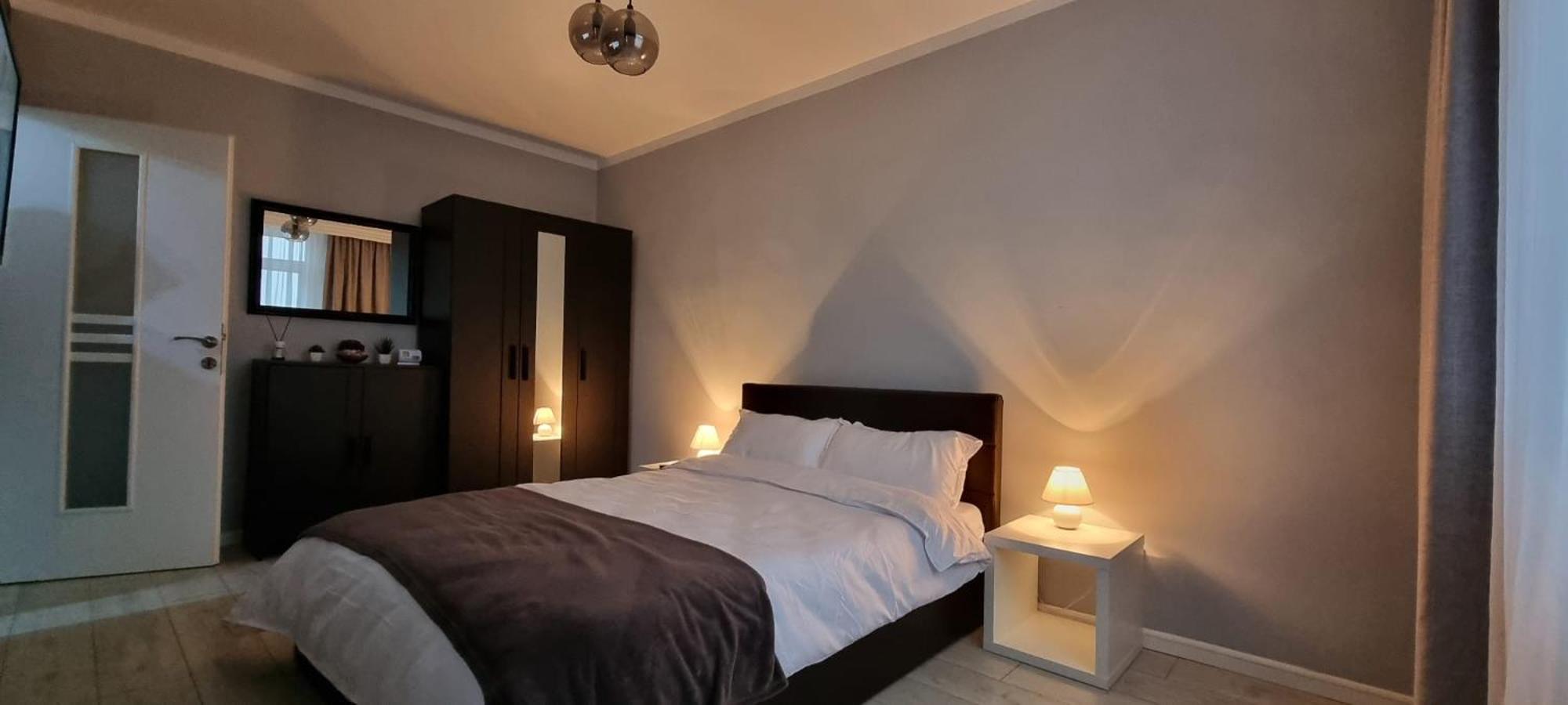 Feel Like Home 2 Piatra Neamt Luaran gambar